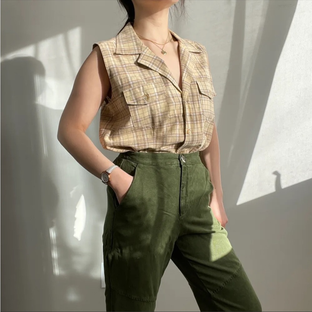 Vintage Plaid Beige Sleeveless Blouse